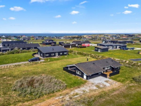 Holiday Home Heidy - 450m from the sea by Interhome